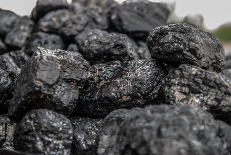 Chełmiec zszedł z ceną „rządowego” węgla. Sprawdź procedury odbioru