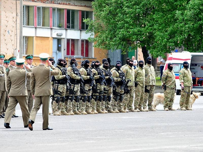 55 funkcjonariuszy Straży Granicznej wróciło wczoraj (03. 12.) z misji na granicy serbsko-węgierskiej