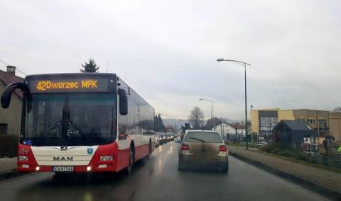 Skrócona trasa kursowania autobusu linii 42. Gdzie będzie końcowy przystanek?