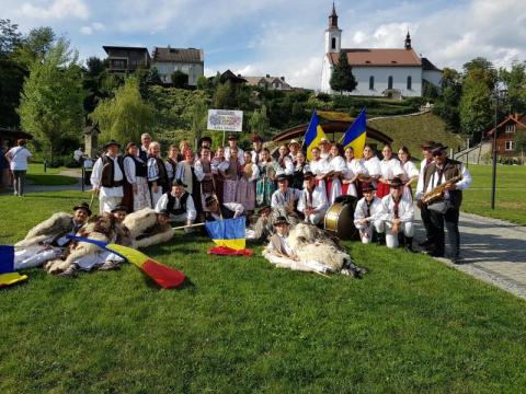 Zobaczcie jak grają goście z Rumunii! Festiwal Lachów i Górali to tygiel naszej kultury