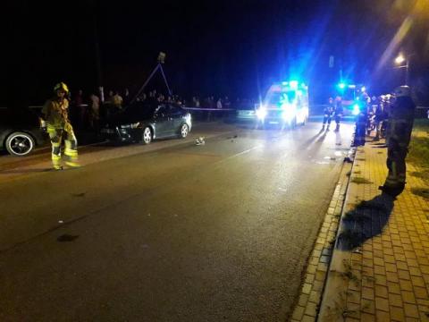 Wypadek w Ropie. Samochód BMW zderzył się ze skuterem 
