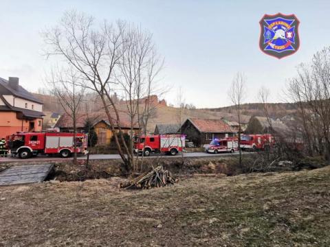 Pożar w gminie Łabowa. Rodzina musiała uciekać z płonącego domu