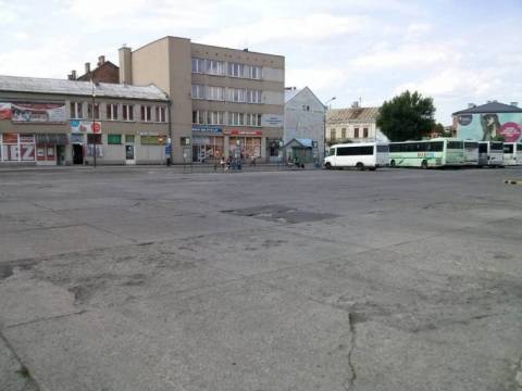 Nowy Sącz: Termin przebudowy dworca autobusowego? O 2016 roku można zapomnieć