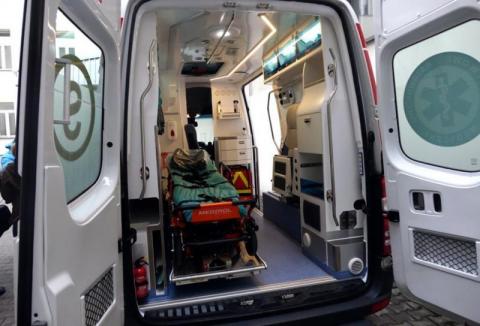 Nowy Sącz: wolnych miejsc w szpitalach brak. Karetki pokonują po 400 km