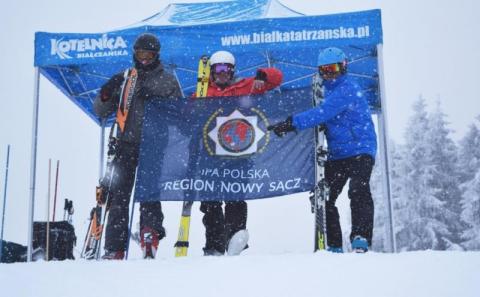Sądeccy policjanci wrócili z mistrzostw w narciarstwie alpejskim z medalami