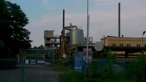 Znów wyciek w byłej rafinerii w Gorlicach. Substancja jest silnie kwasowa