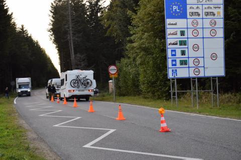 Kontrole na polsko-słowackich przejściach granicznych, w tym w Leluchowie i Muszynce, mogą zostać przedłużone do 3 grudnia