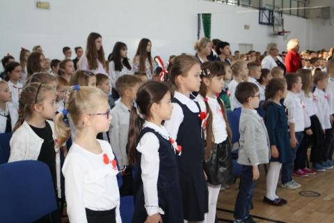 Nowy Sącz: SP 21 celebrowała niepodległość Polski artystycznie
