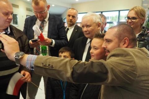 Miał być tylko na Podhalu. Jarosław Kaczyński przyjeżdża też do Nowego Sącza