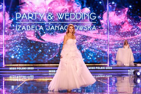 Angelika w Nowym Sączu zdobyła koronę Miss Polski 2023. W Salwadorze reprezentuje Polskę w konkursie Miss Universe 2023