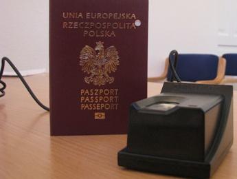 Sądeczanie na potęgę wyrabiają paszporty. W kolejną sobotę punkty będą otwarte