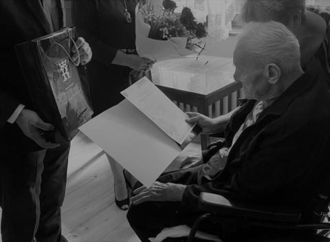 We wrześniu świętował 102. urodziny. Zmarł najstarszy mieszkaniec gminy