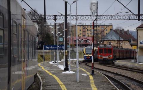czytaj też: Nowy rozkład jazdy pociągów do Krynicy i Muszyny od 12 grudnia 