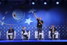 Wojna dobra i zła na Forum Ekonomicznym w Karpaczu